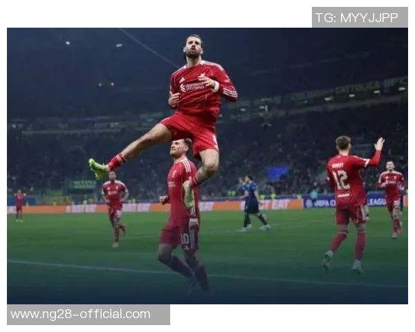 欧冠激战国米大胜阿森纳争议判罚引发全场沸腾