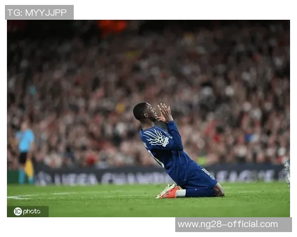 欧联杯激战回顾巴黎圣日耳曼逆转阿森纳点球大战引爆全场精彩瞬间