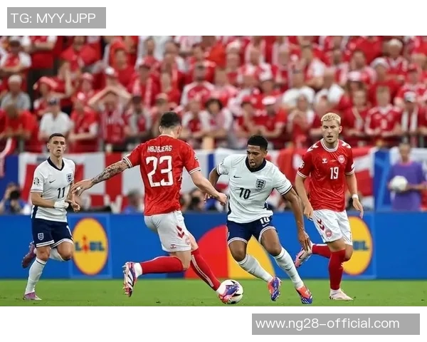 欧联杯激战皇马逆转曼联乌龙球成关键瞬间引发全场狂欢