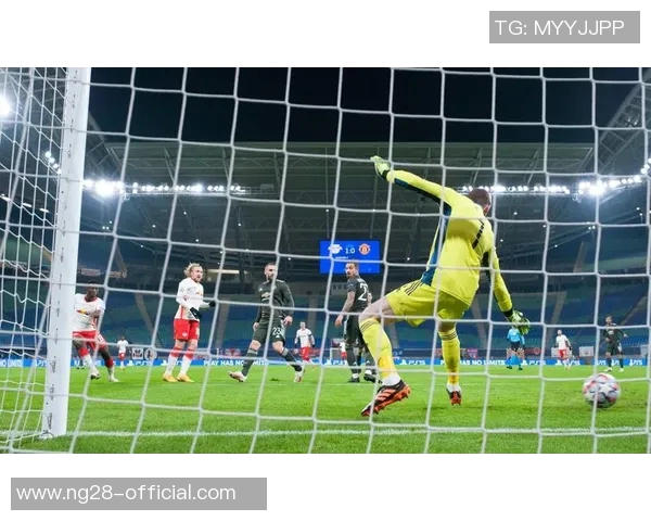 中超精彩对决莱比锡与曼联激战成平局赛后精彩点评引发热议